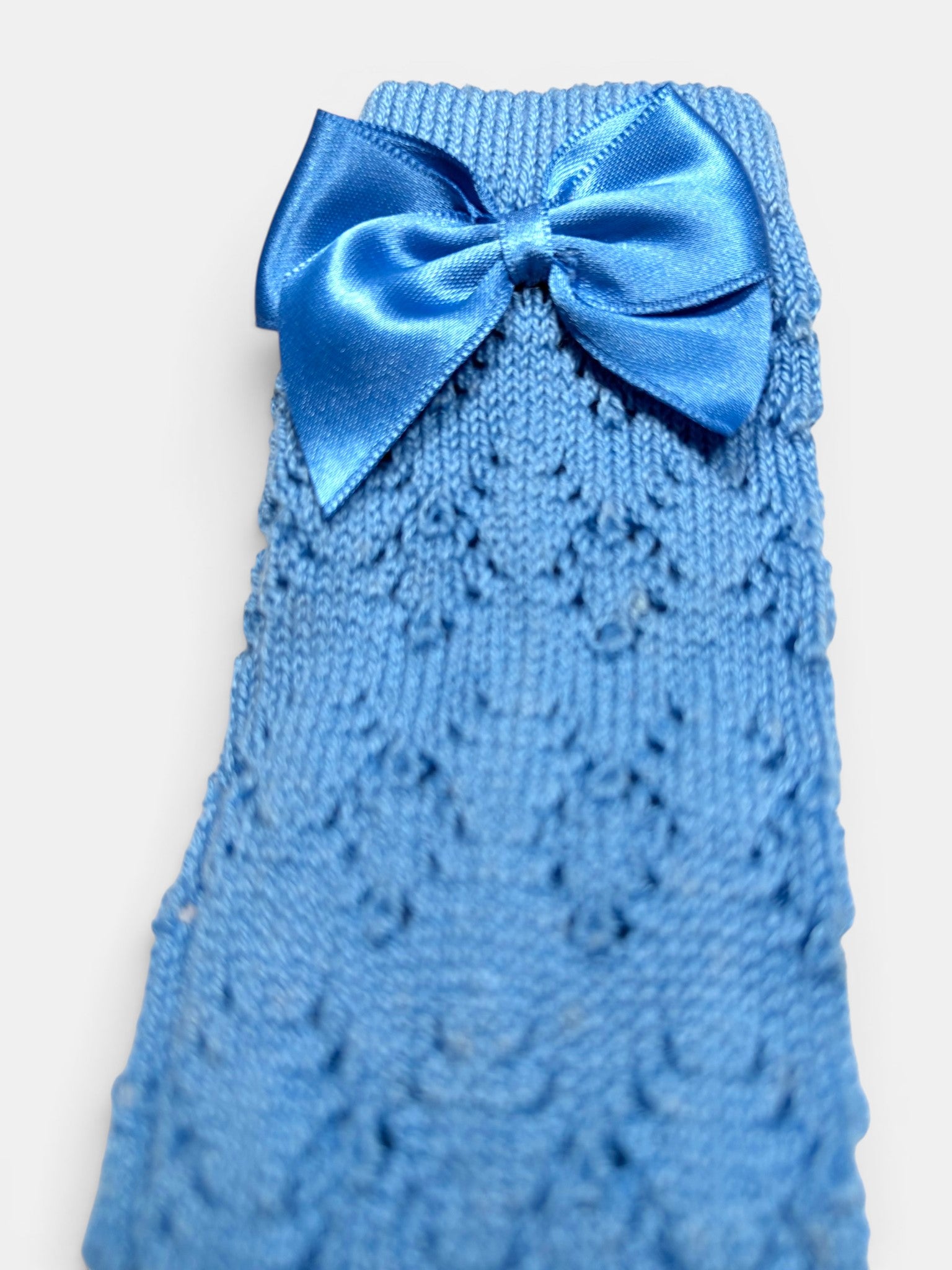 Refined Openwork Perle Knee-High Socks With Delicate Upper Bow
