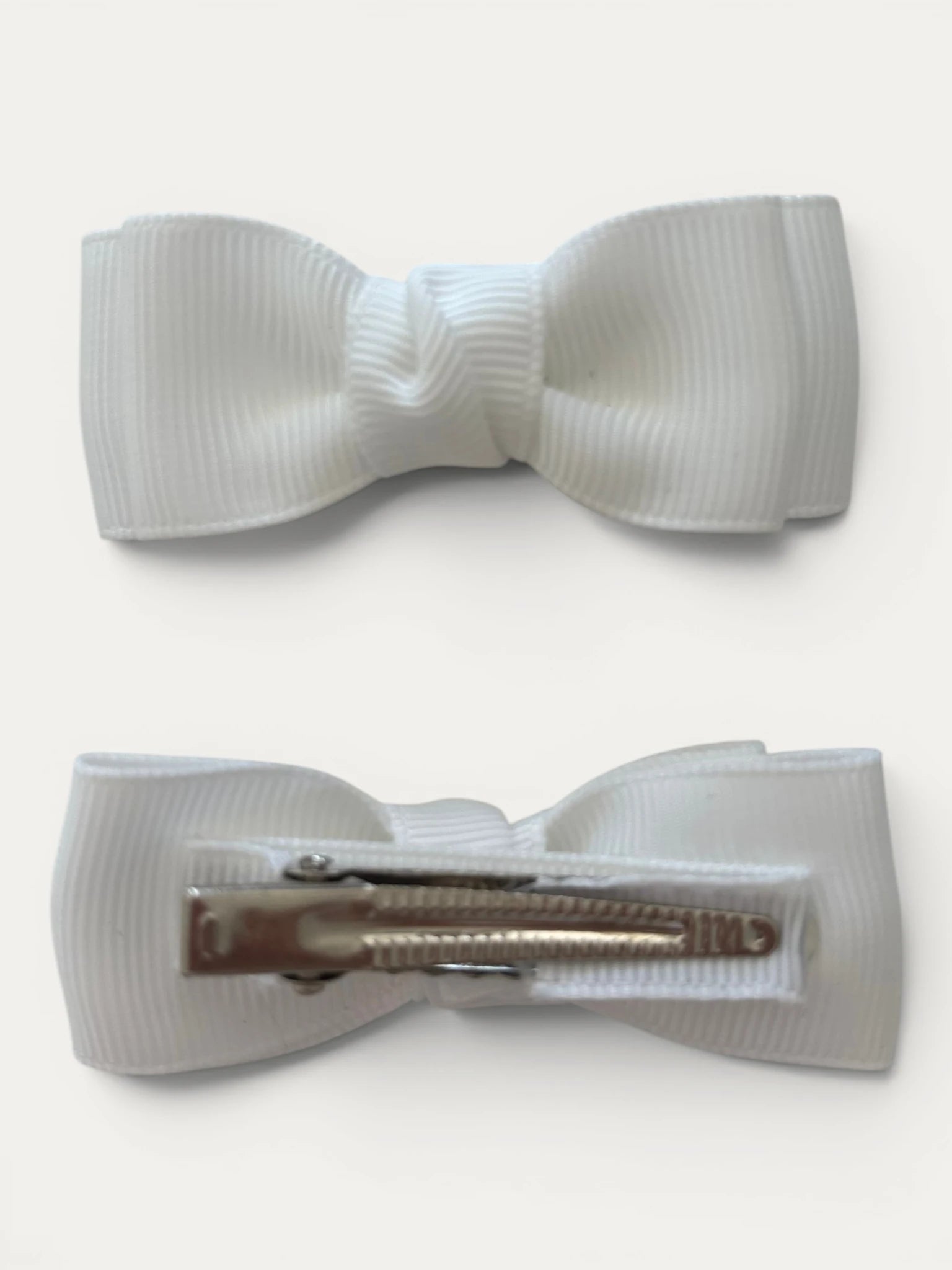 White grosgrain bow hair clip for girls