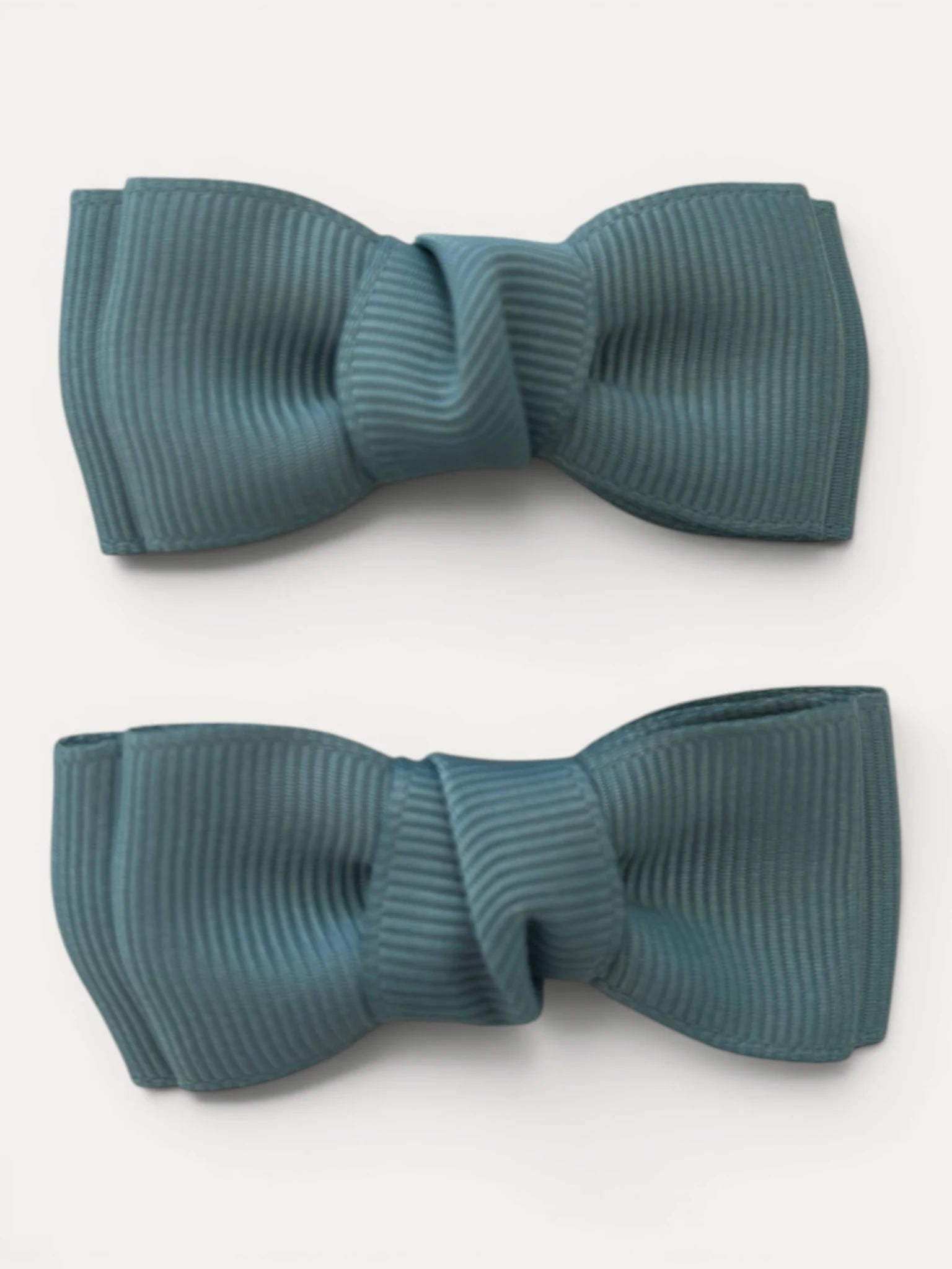Blue Moss grosgrain bow hair clip for girls