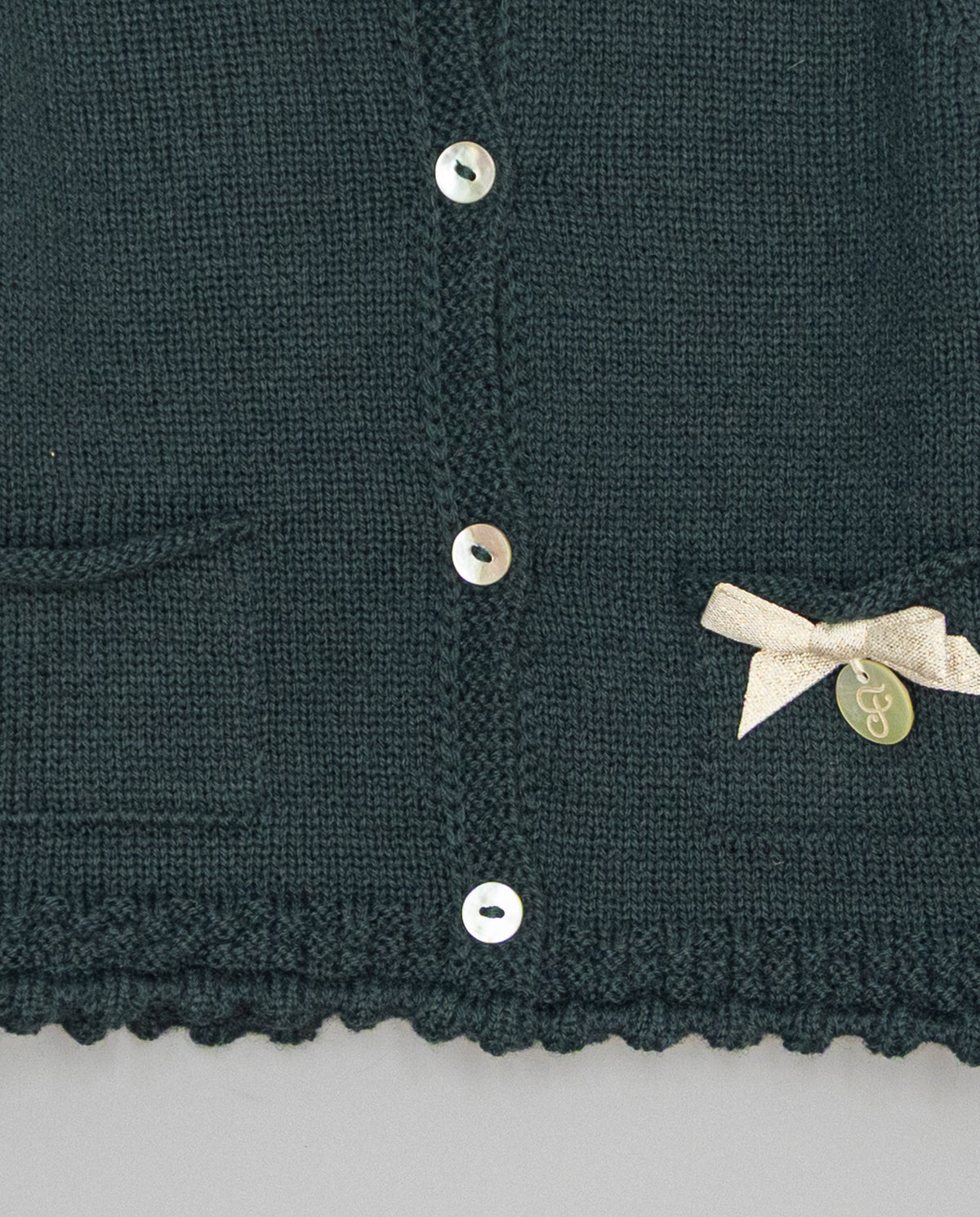 Knit cardigan with metallic bow and pearl initial button - Mi Nina Kids