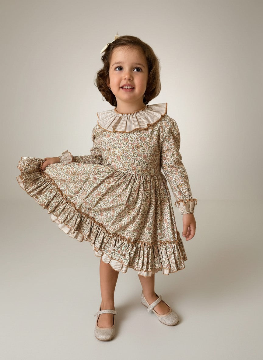Alba Green Dress - 3 Ruffles In 2 Fabrics